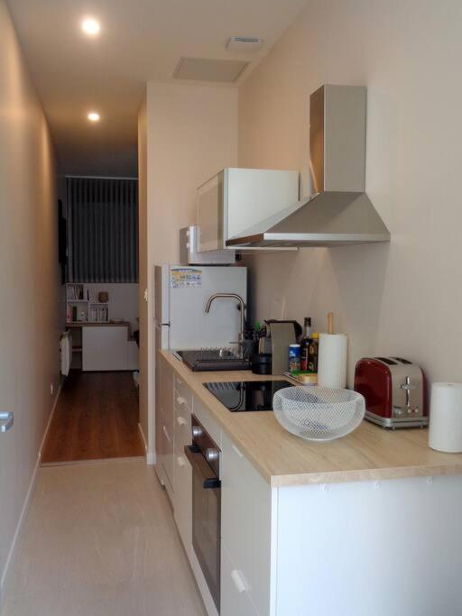 Appartement Hestia F1 Bis + Terrasse Hyper Centre Лон-ле-Соньє Екстер'єр фото