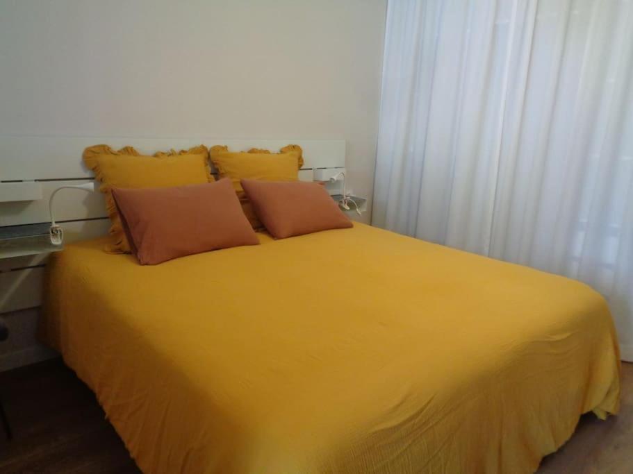 Appartement Hestia F1 Bis + Terrasse Hyper Centre Лон-ле-Соньє Екстер'єр фото